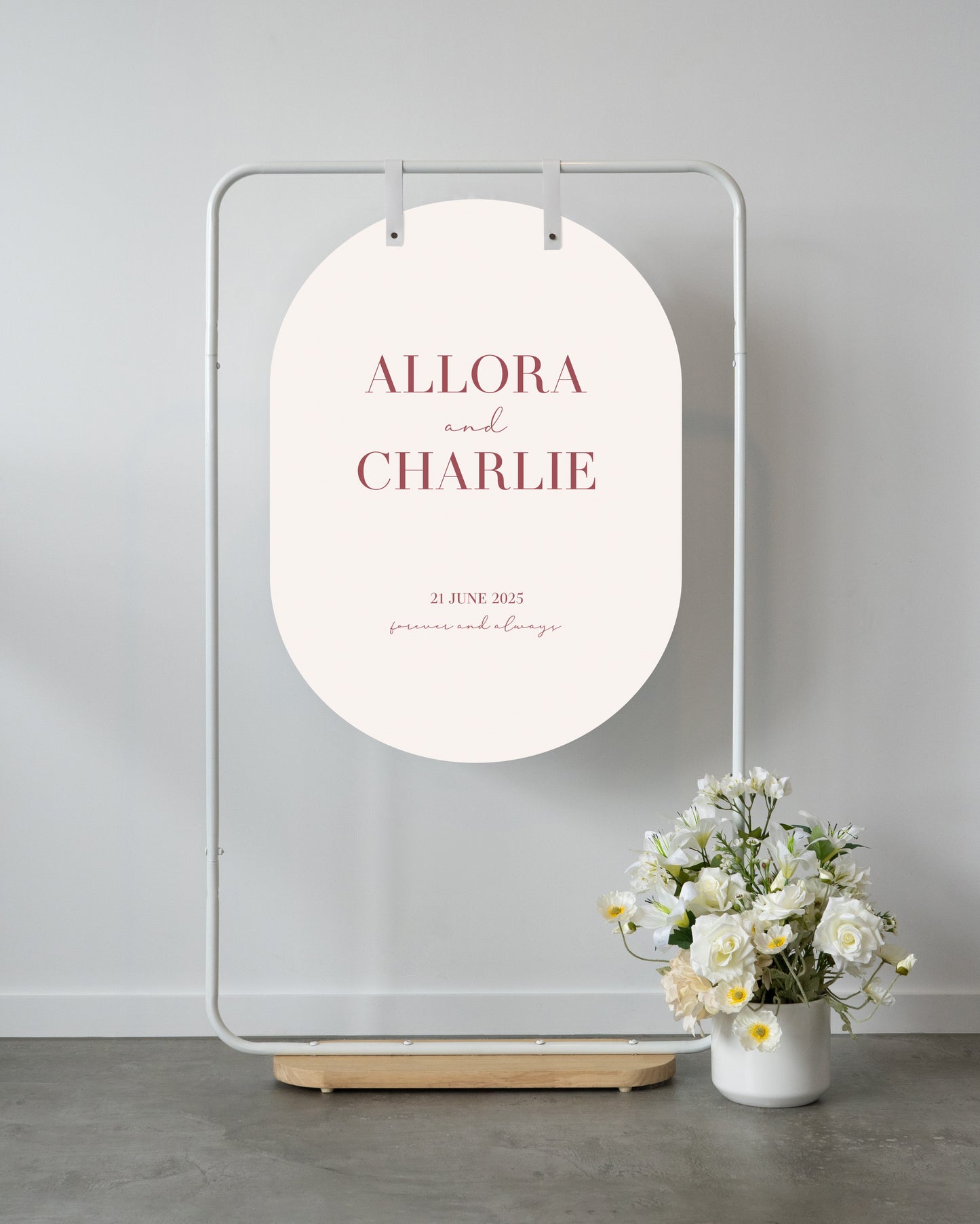 Versailles Welcome Sign