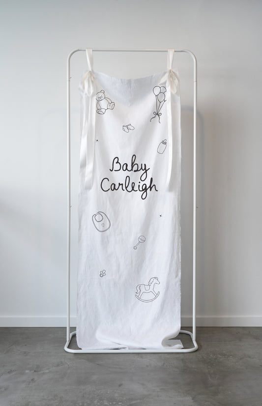 Danxia Baby Shower Linen Sign