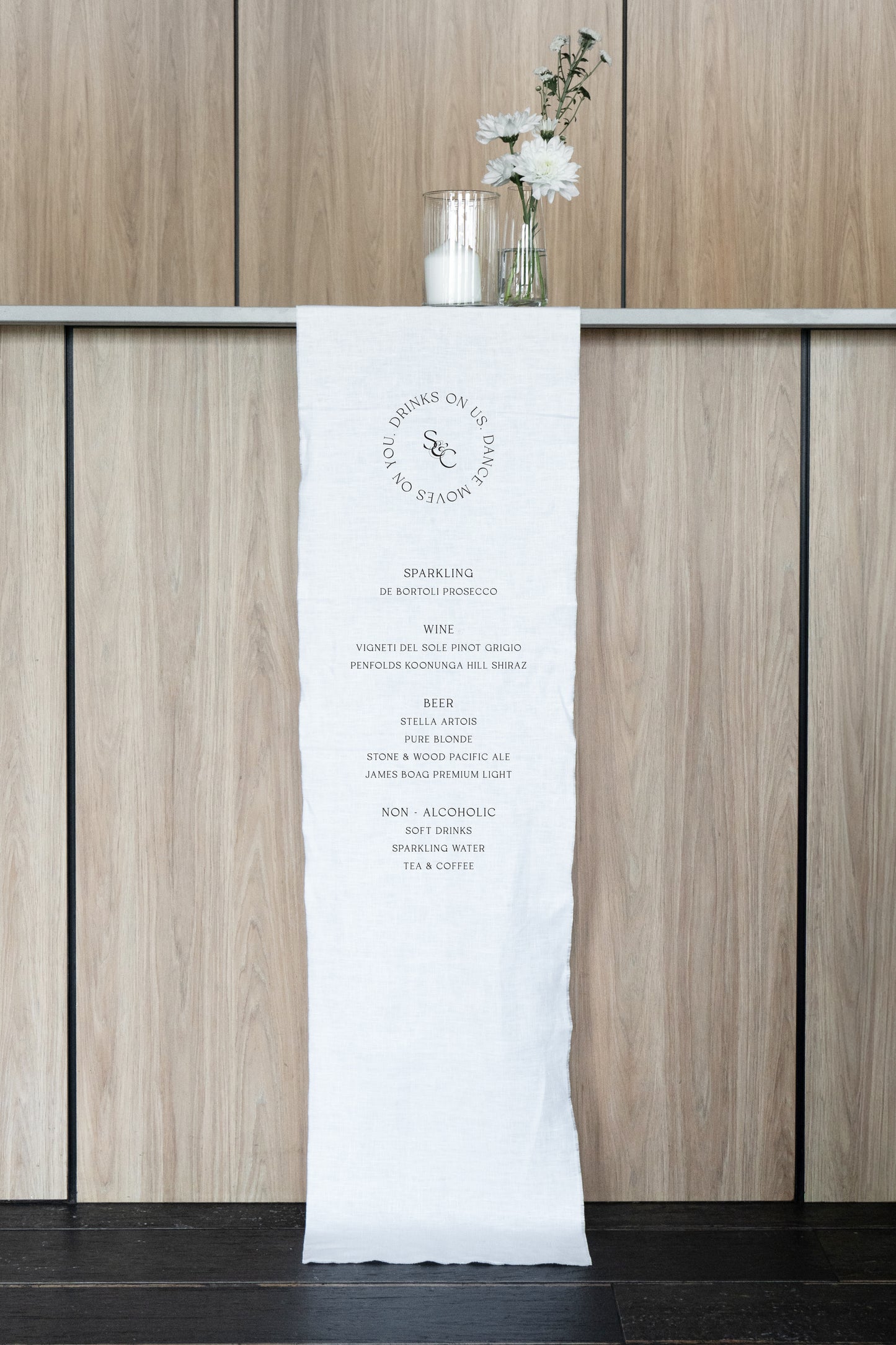 Mallorca Linen Bar Sign